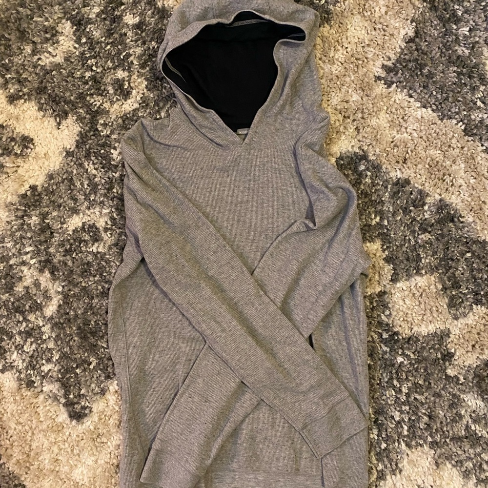 Vince Men’s Grey Pullover Small